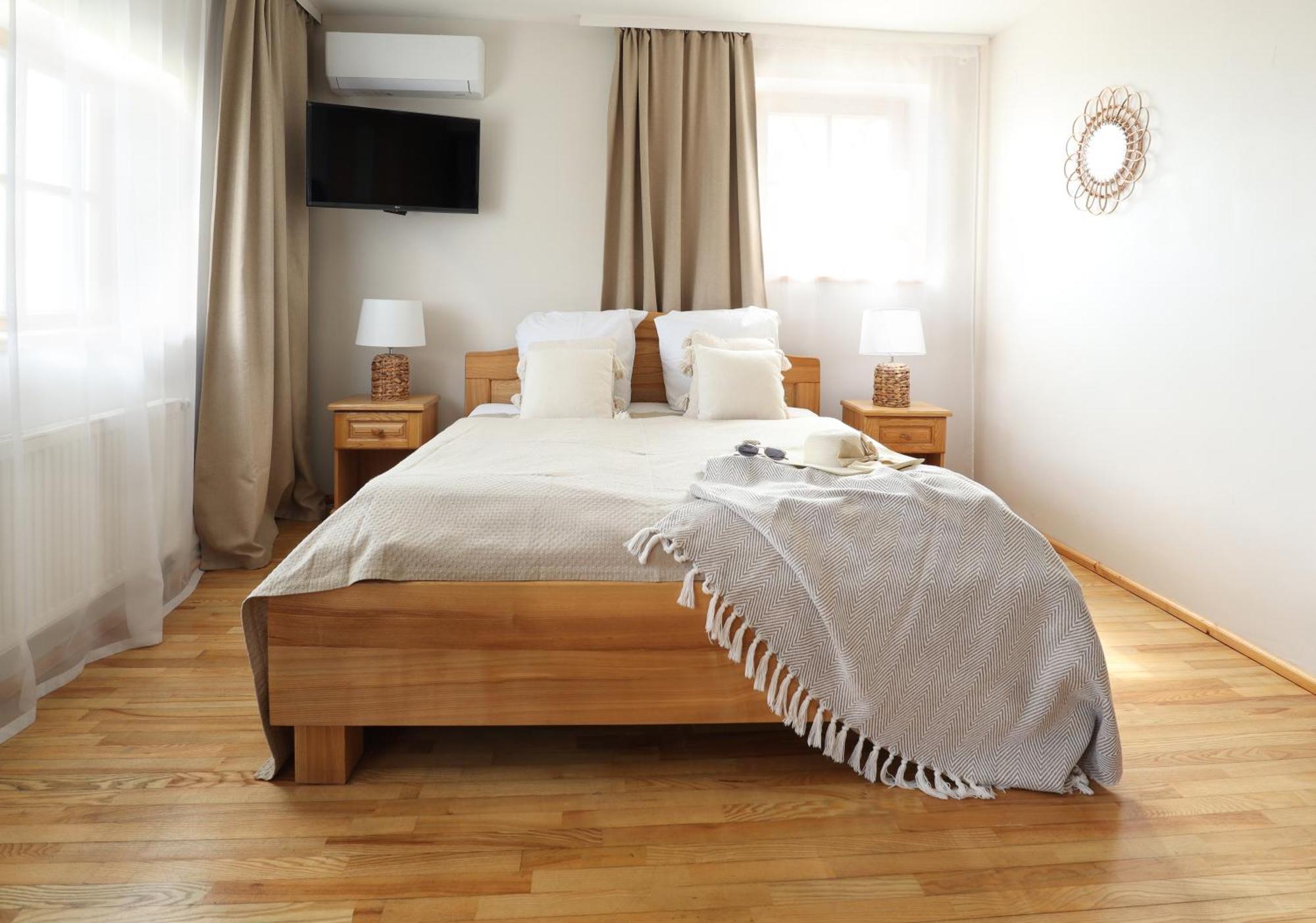 Prie Mariu Hotel Nida Luaran gambar