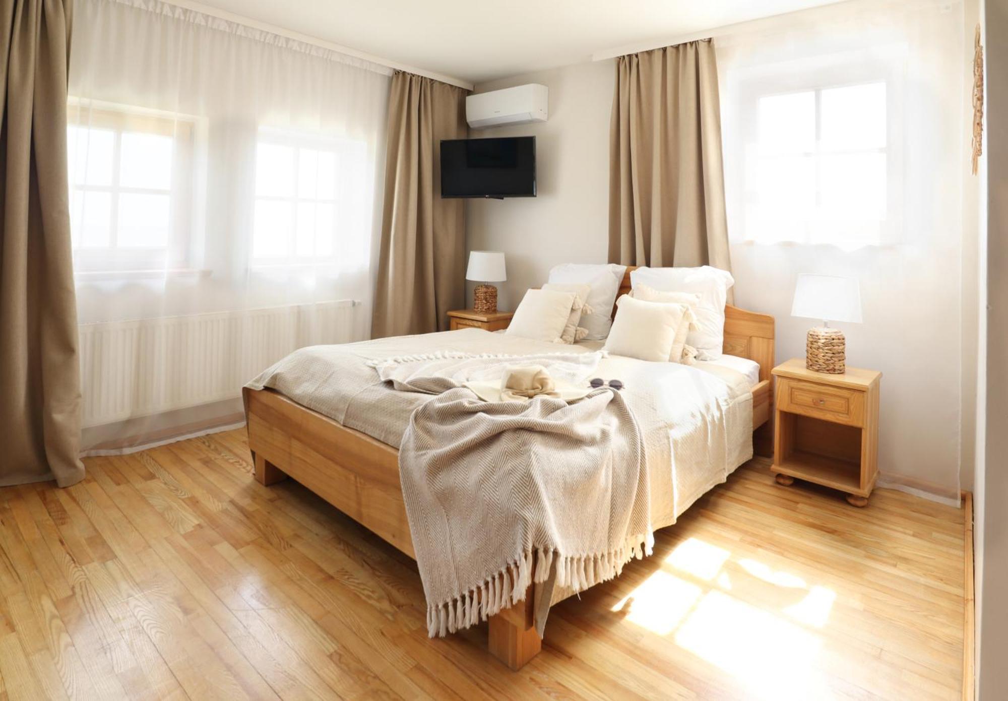 Prie Mariu Hotel Nida Luaran gambar